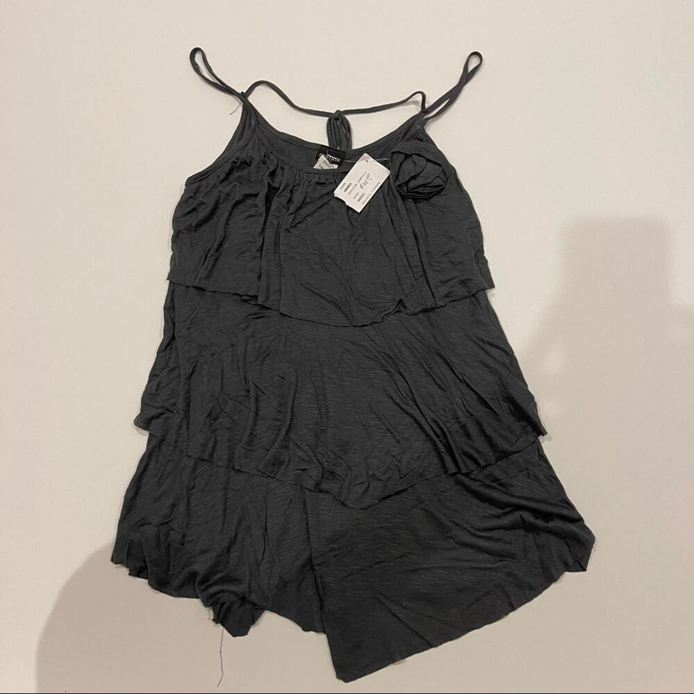 Cantata NWT Raffles sleeveless Top